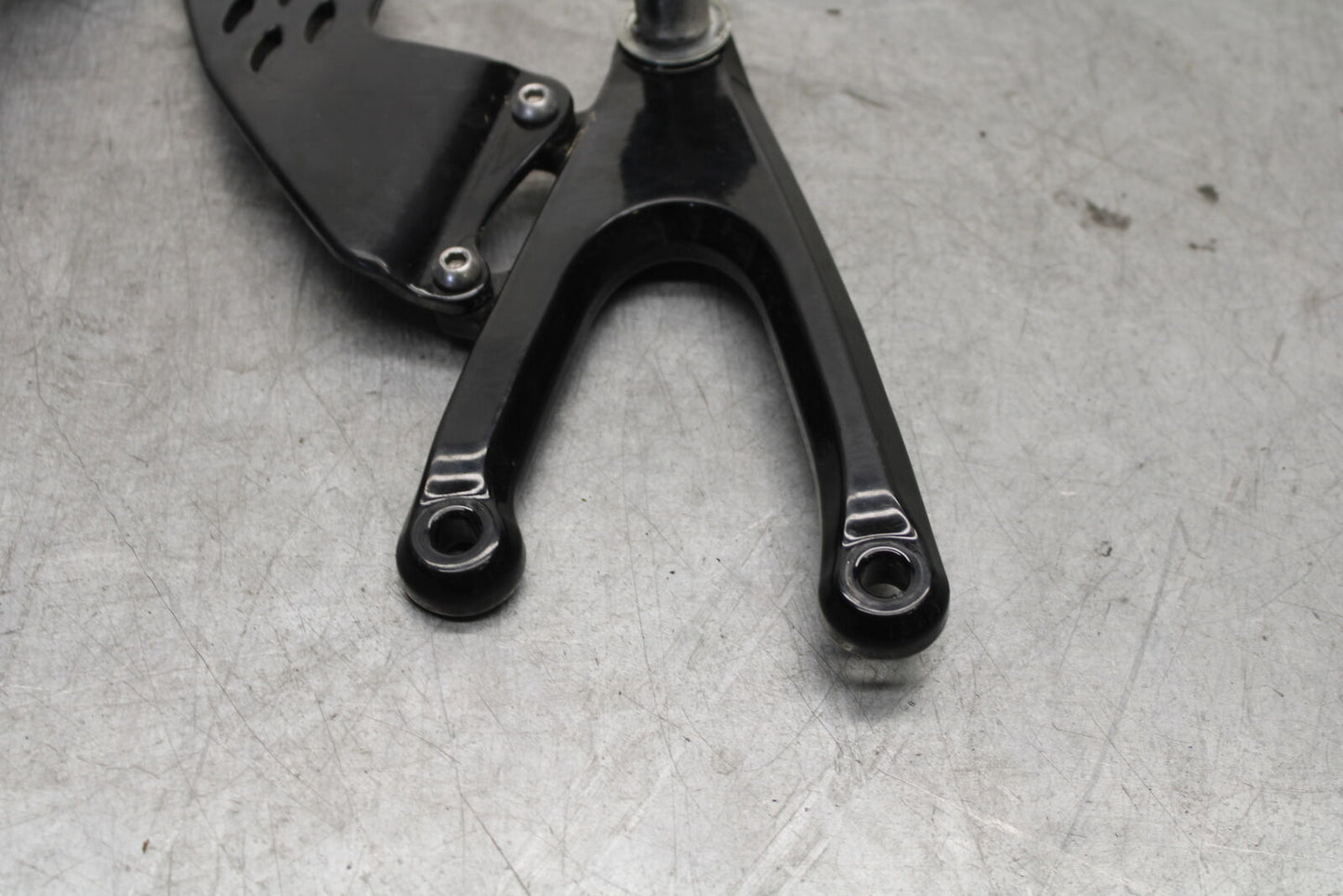 04-06 YAMAHA YZF R1 BLACK POWDER COATED LEFT RIGHT REARSET REAR SET BB659 