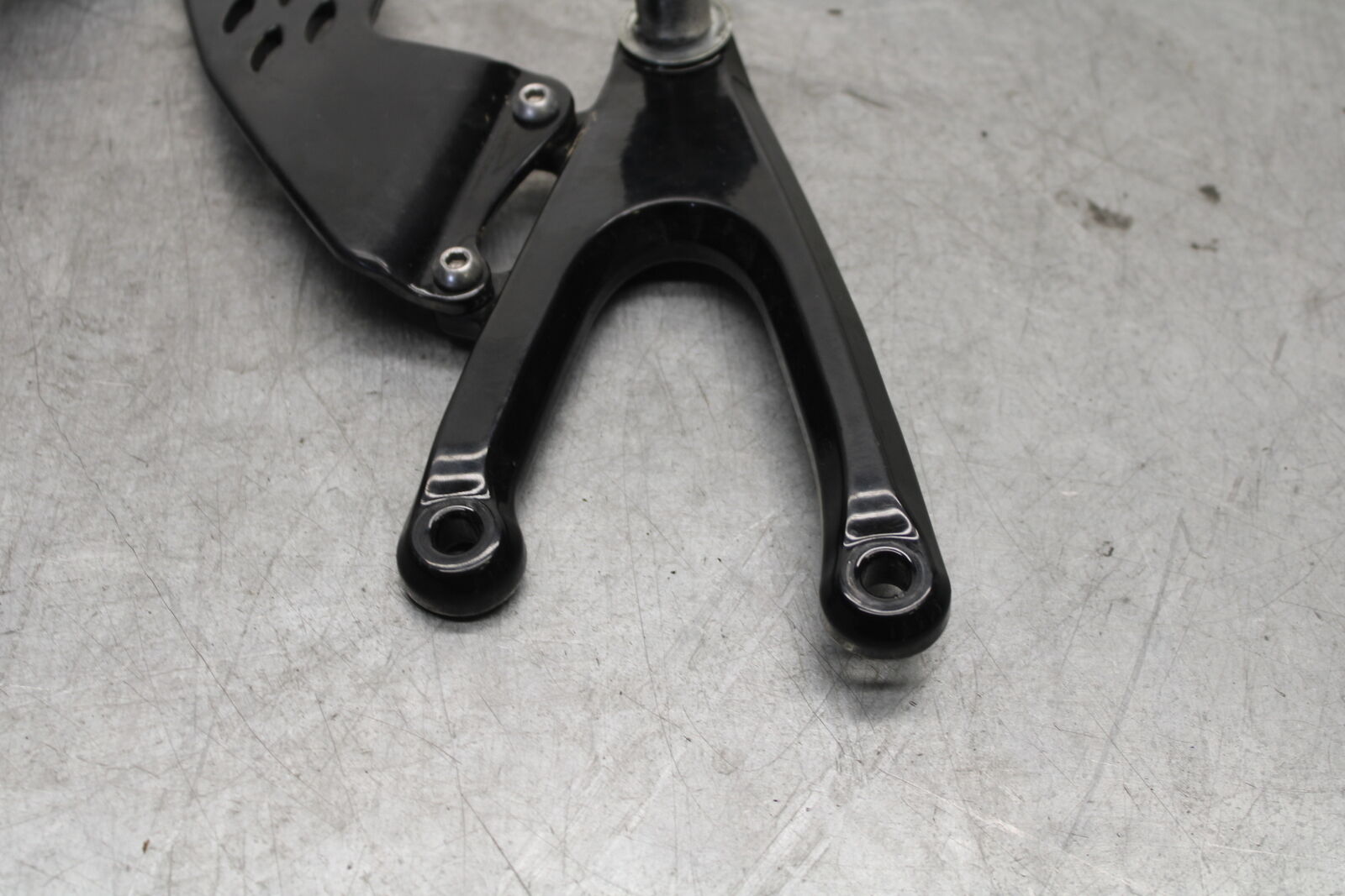 04-06 YAMAHA YZF R1 BLACK POWDER COATED LEFT RIGHT REARSET REAR SET BB659 