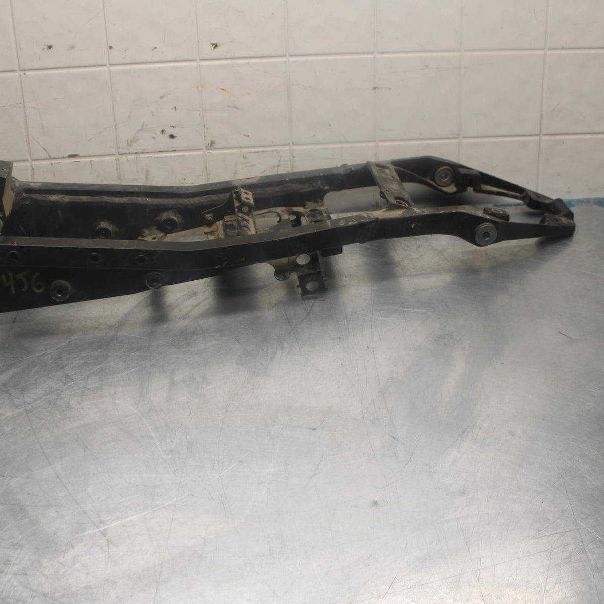 07-08 KAWASAKI NINJA ZX6R REAR SUBFRAME BACK SUB FRAME 32160-0258 BB456