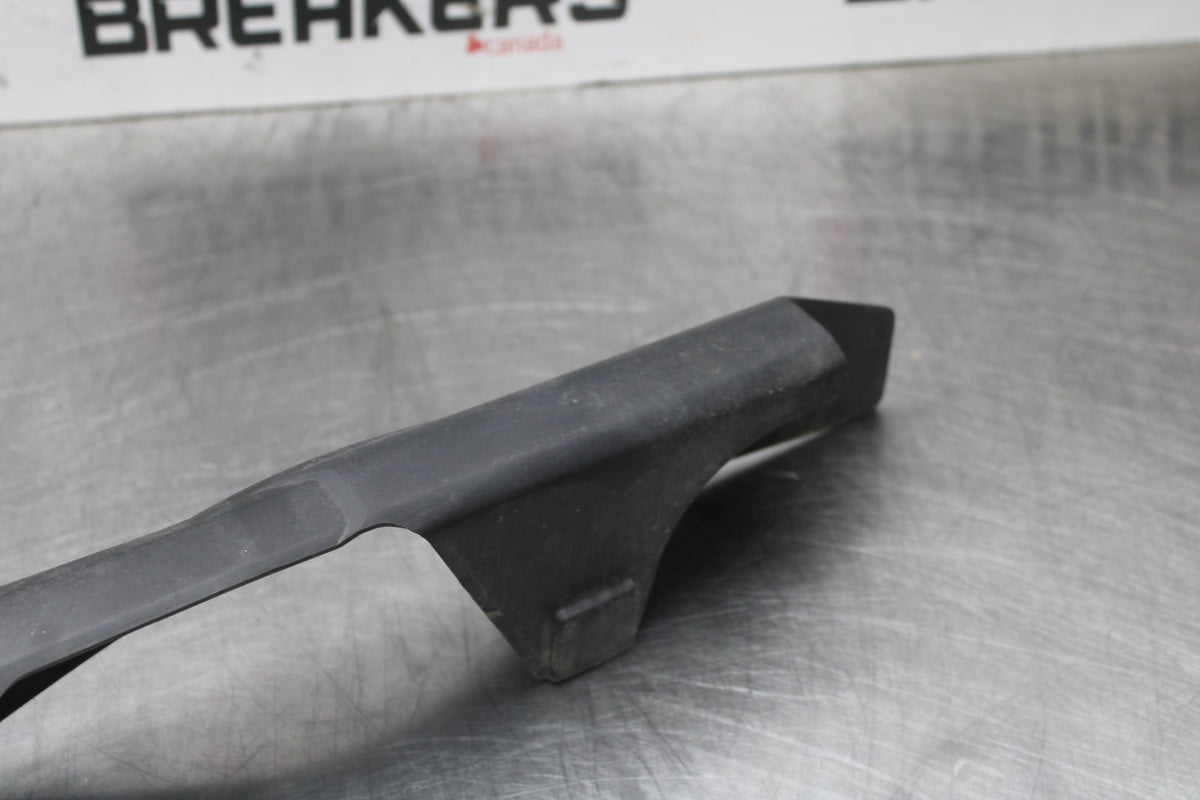 23 YAMAHA YZF R3 REAR BACK DRIVE CHAIN GUARD COVER SHIELD BB806