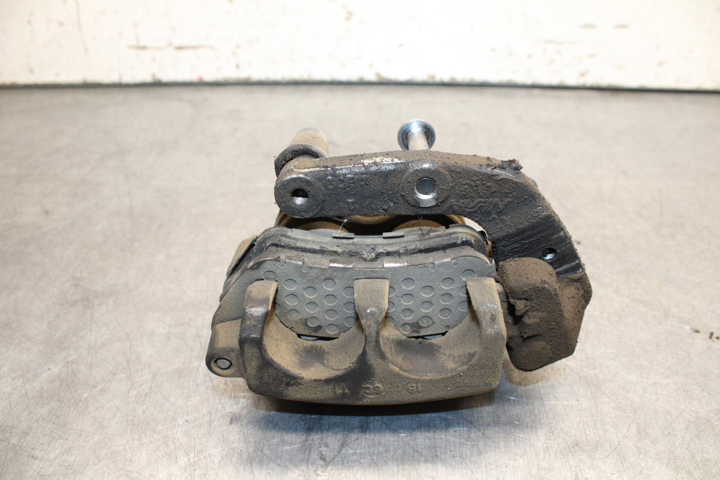 16-17 KAWASAKI VULCAN S 650 EN650 ABS RIGHT FRONT BRAKE CALIPER BB731