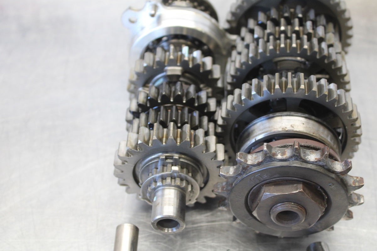 15 TRIUMPH TIGER 800 ENGINE MOTOR TRANSMISSION TRANNY GEARS BB873