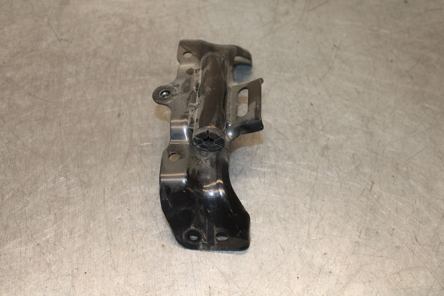 13-15 HONDA CBR500R GAS TANK FUEL CELL PETROL RESERVOIR BRACKET MOUNT BB704