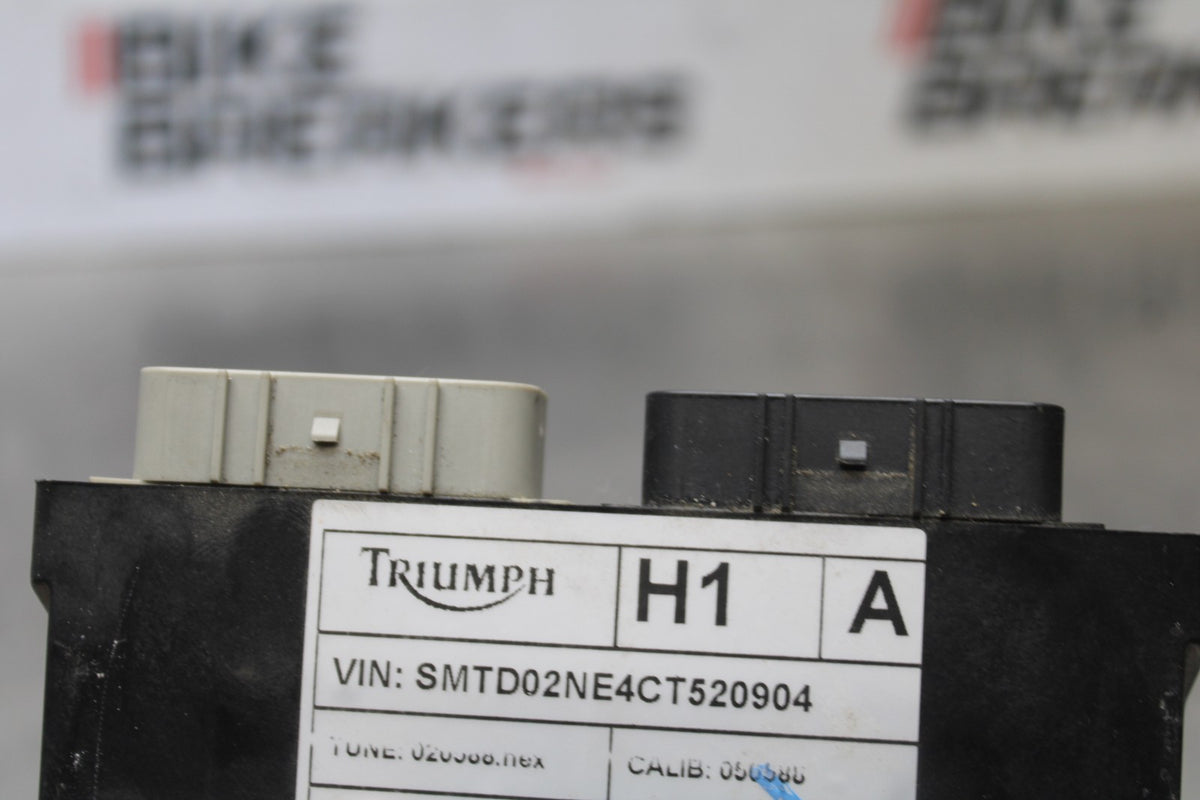 12 TRIUMPH STREET TRIPLE R ECU COMPUTER CONTROLLER UNIT BLACK BOX ECM BB914