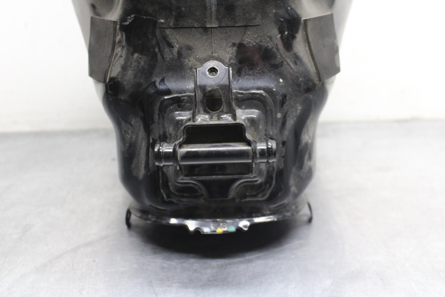 09 HONDA CBR600RR GAS TANK FUEL CELL PETROL RESERVOIR BB760