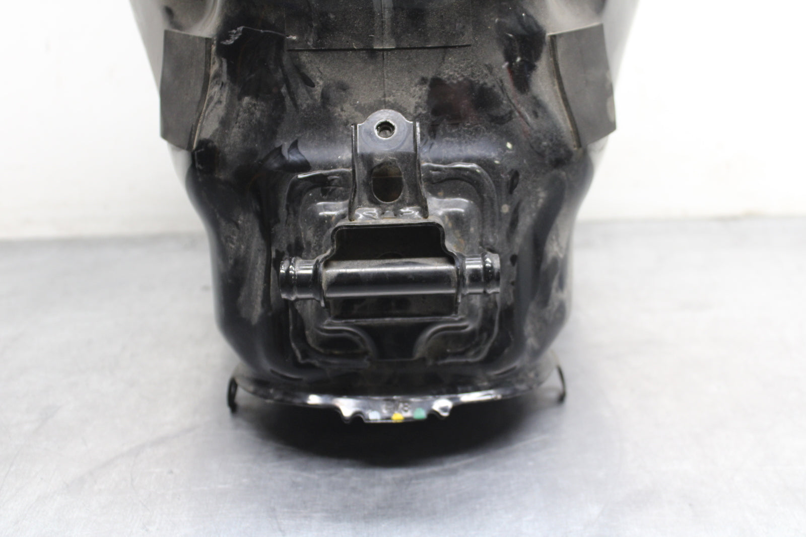 09 HONDA CBR600RR GAS TANK FUEL CELL PETROL RESERVOIR BB760