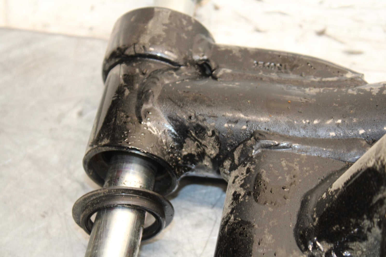 2014 Kawasaki Ninja 650 EX650E REAR SWINGARM BACK SUSPENSION SWING ARM BB569