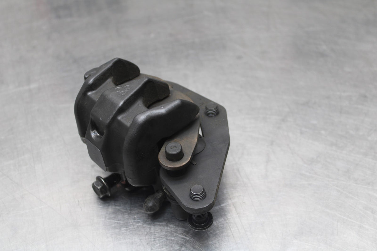 17-18 YAMAHA YZF R3 RIGHT FRONT BRAKE CALIPER BB813