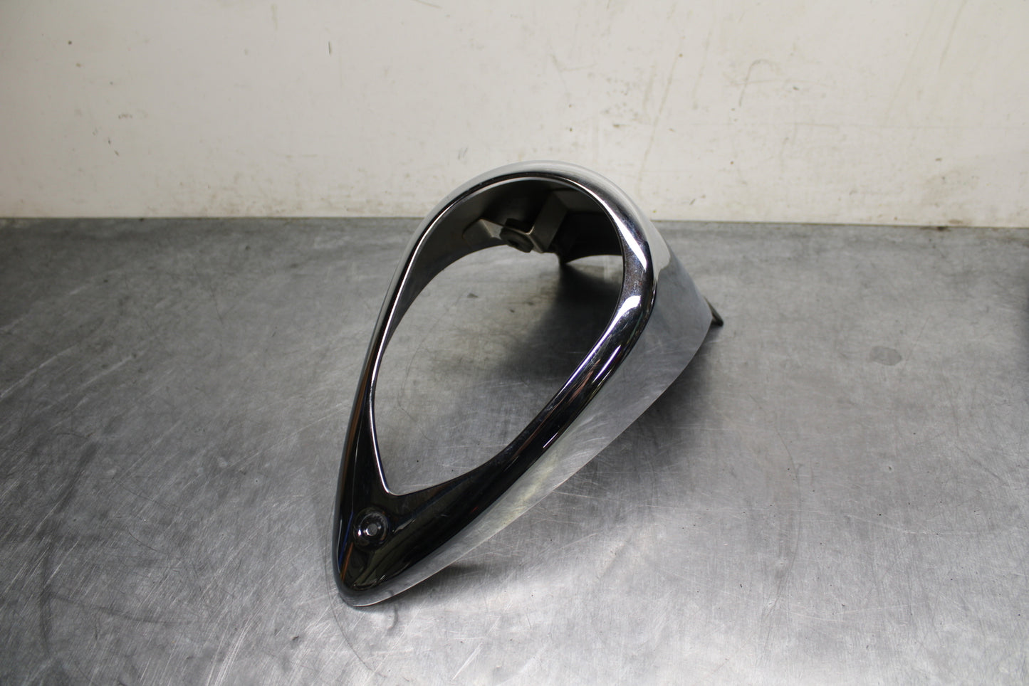 05-08 KAWASAKI VULCAN 1500 VN1500N CLASSIC GAS TANK COVER TRIM PANELCOWL BB133