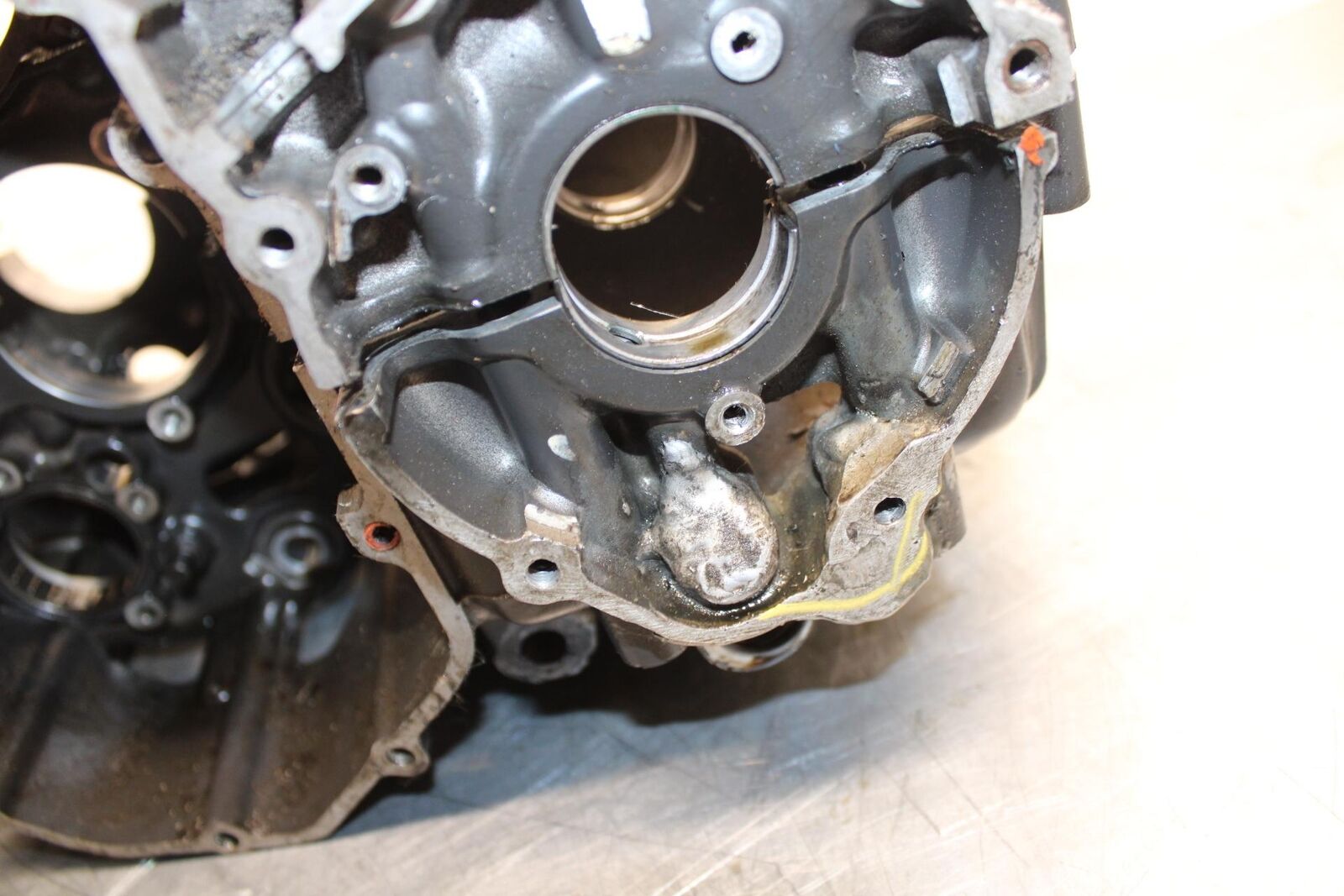 86-87 SUZUKI GSXR1100 ENGINE MOTOR CRANKCASE CRANK CASES BLOCK BB413