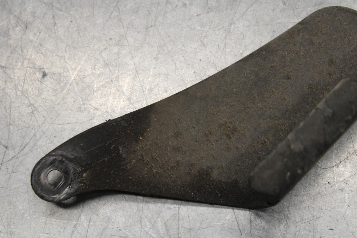 09-12 KAWASAKI NINJA ZX6R REAR BACK DRIVE CHAIN GUARD COVER SHIELD  BB640