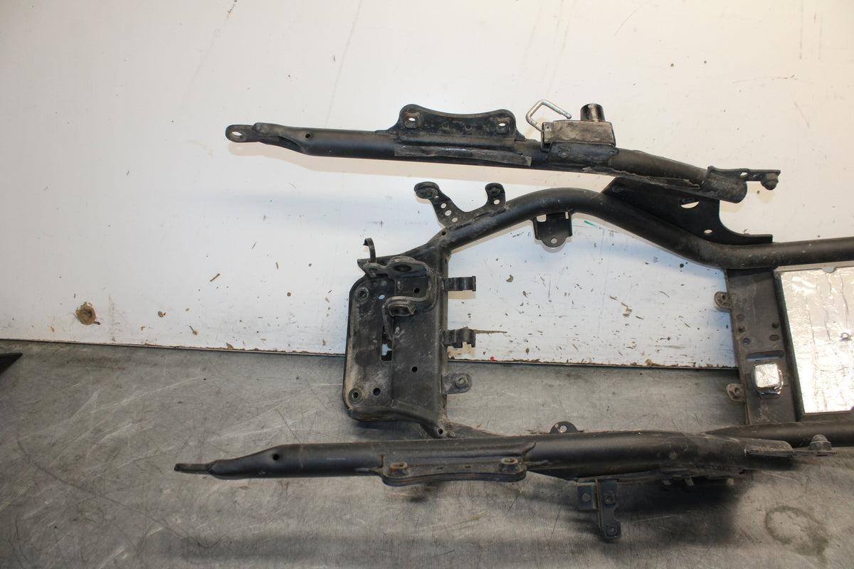 07-09 YAMAHA FZ6 REAR SUBFRAME BACK SUB FRAME 4S8-21190-09-00 BB713