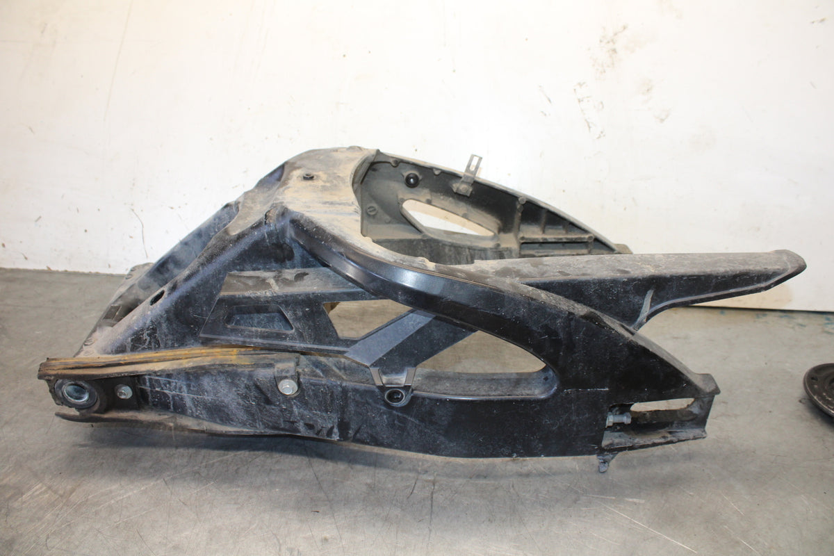 06-07 SUZUKI GSXR 600 REAR SWINGARM BACK SUSPENSION SWING ARM BB694