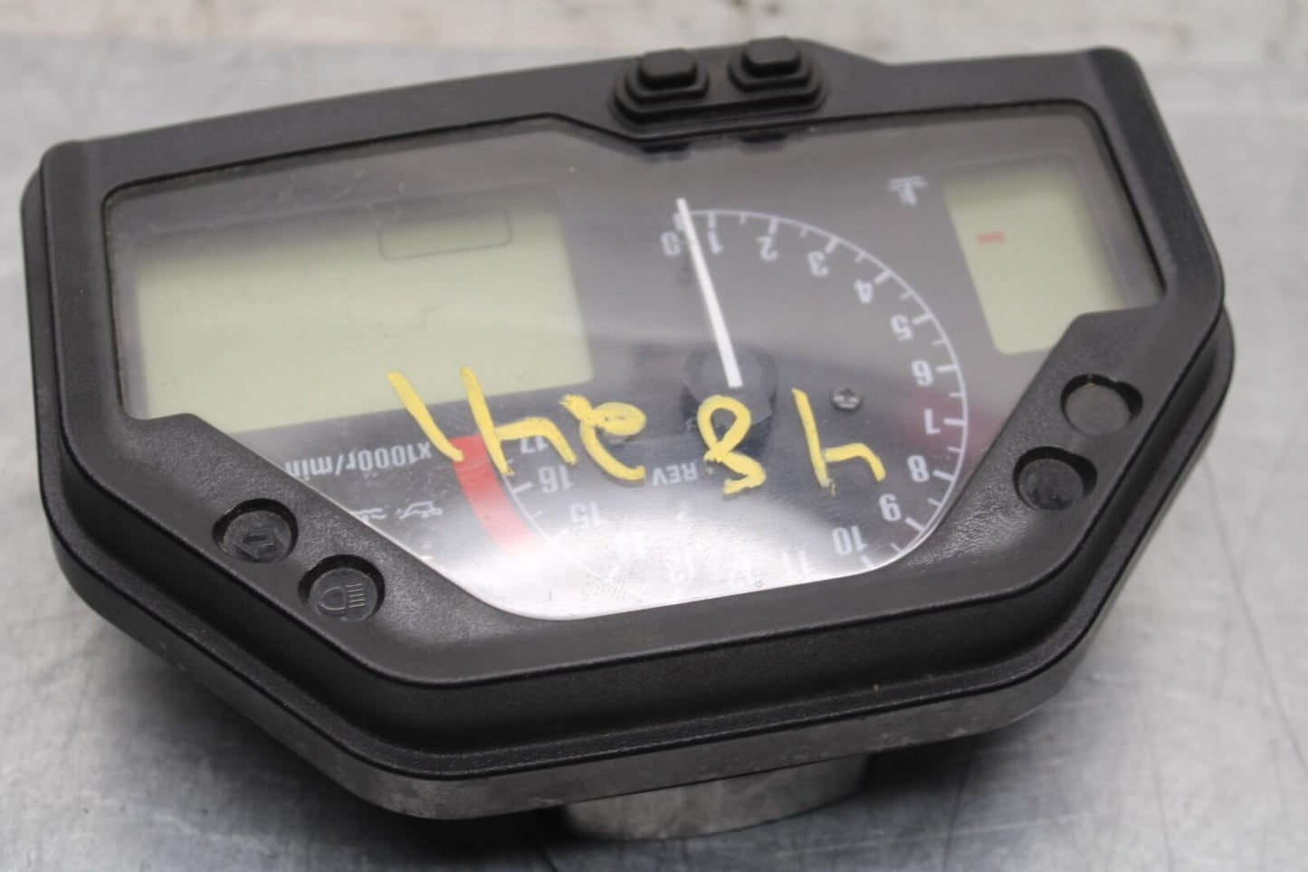 2006 Honda CBR600RR SPEEDO TACH GAUGES DISPLAY CLUSTER SPEEDOMETER  BB63