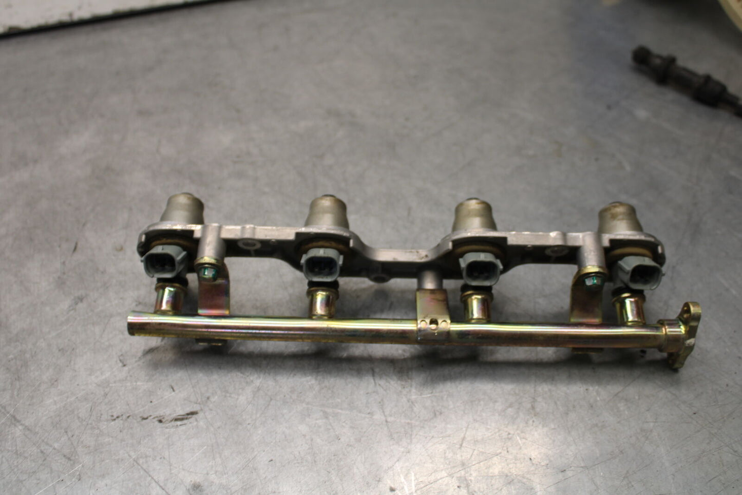 05-06 HONDA CBR600RR FUEL INJECTOR AIRBOX  BB655