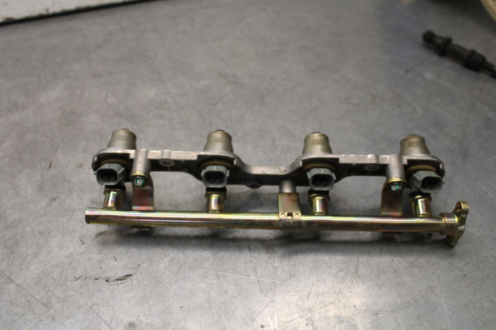 05-06 HONDA CBR600RR FUEL INJECTOR AIRBOX  BB655