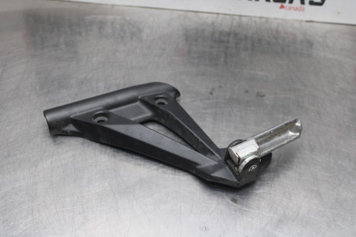 08-12 KAWASAKI NINJA 250R EX250J LEFT REAR BACK PASSENGER PEG BB784