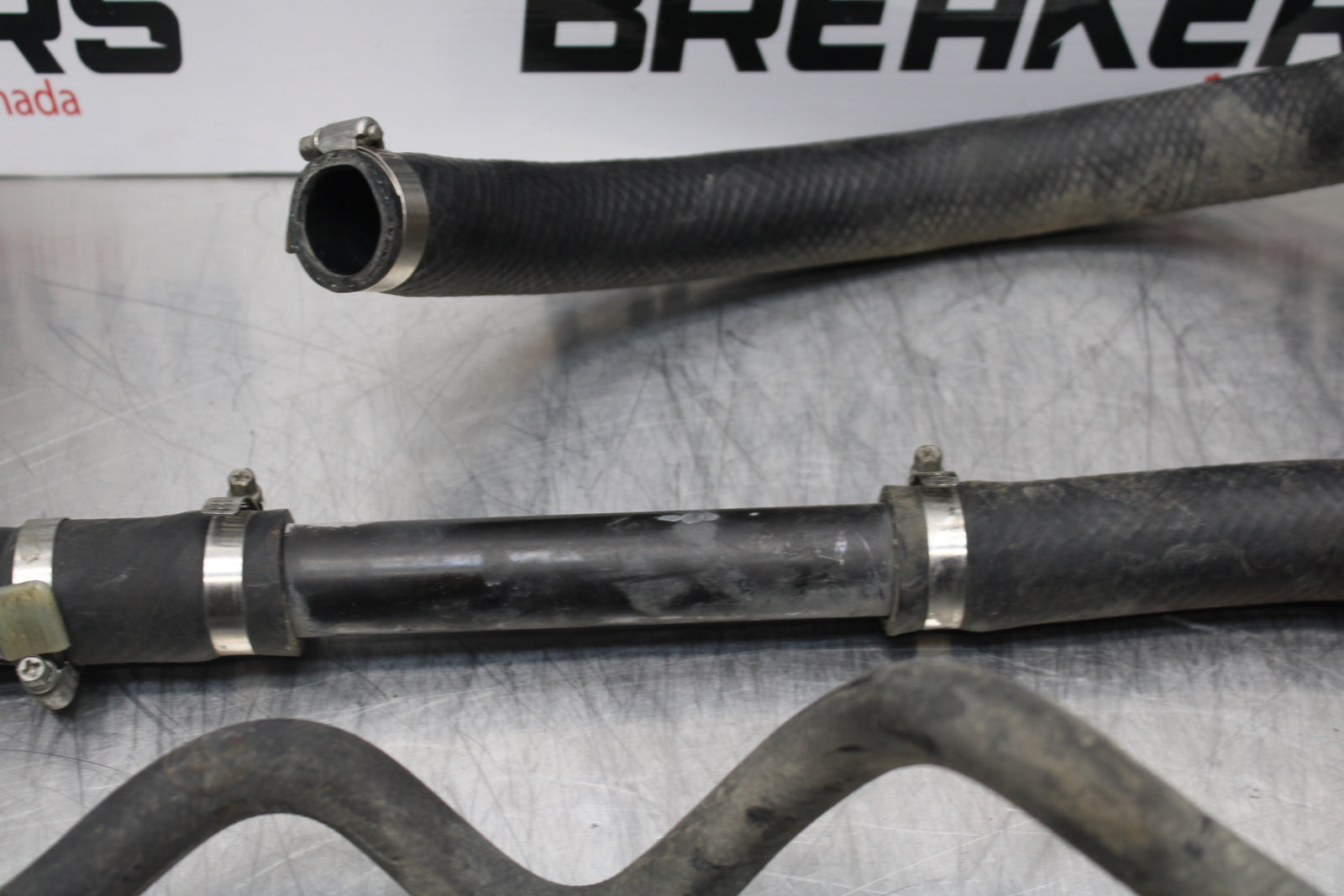 04-05 KAWASAKI NINJA ZX10R RADIATOR HOSES ENGINE COOLANT WATER PIPES BB163