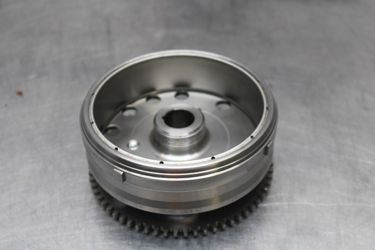 09 KAWASAKI NINJA 250R STATOR MAGNETO ALTERNATOR GENERATOR FLYWHEEL ROTOR BB824