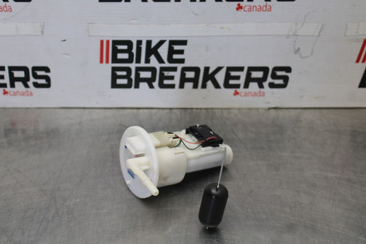 15-17 YAMAHA FJ09 FUEL PUMP GAS PETROL SENDER UNIT BB906
