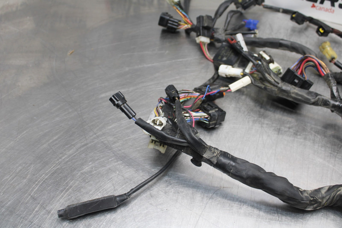 13 YAMAHA YZF R1 MAIN ENGINE WIRING HARNESS MOTOR WIRE LOOM BB781