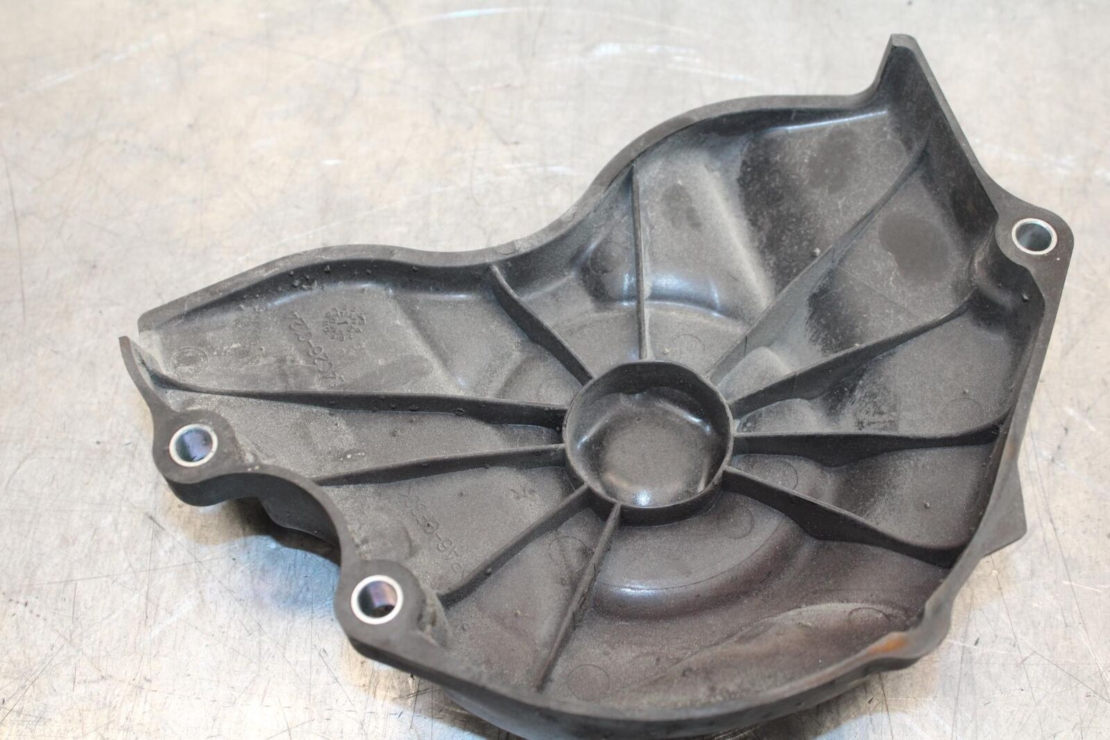 16-20 KAWASAKI ZX10R ENGINE SPROCKET COVER BB591