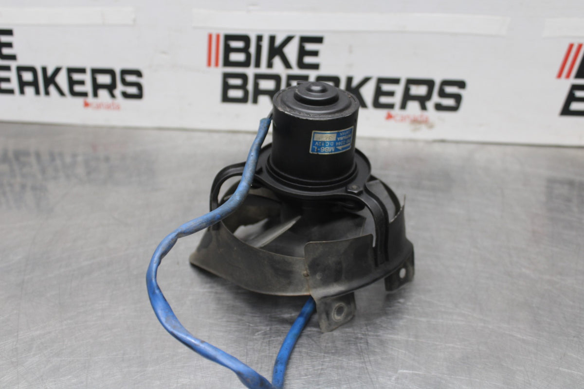 84 HONDA INTERCEPTOR 1000 VF1000F RIGHT ENGINE RADIATOR COOLING FAN MOTOR BB878