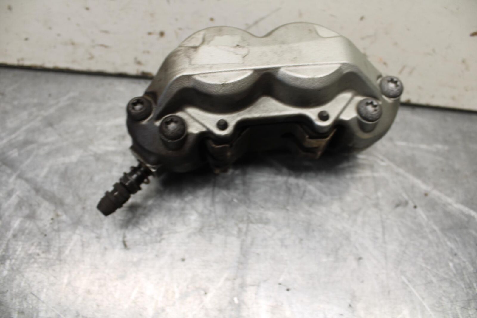 16-18 KTM 690 DUKE  FRONT BRAKE CALIPER BB631