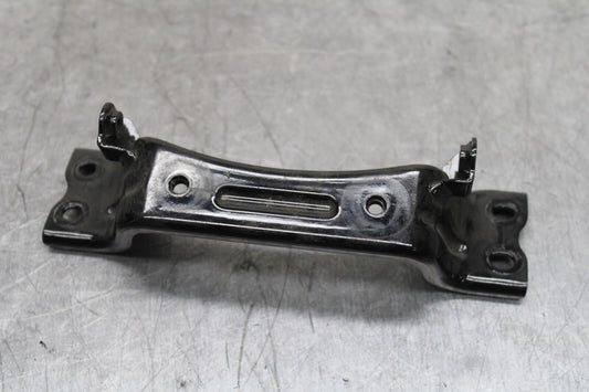 19-22 KAWASAKI Z400 GAS TANK FUEL CELL PETROL RESERVOIR BRACKET MOUNT BB738