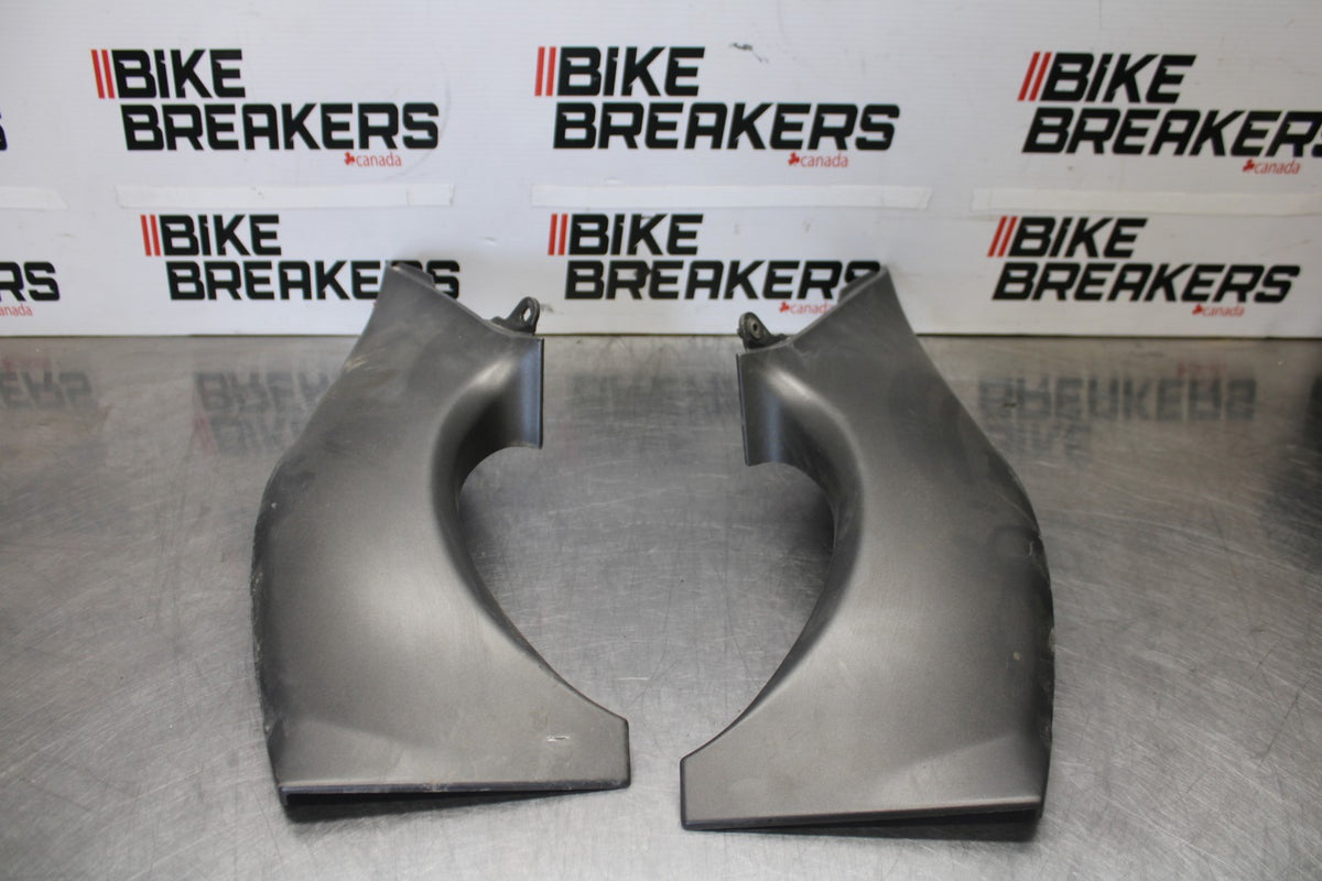 00-05 KAWASAKI NINJA ZX12R RIGHT LEFT INNER FAIRINGS COWLS PANELS BB892