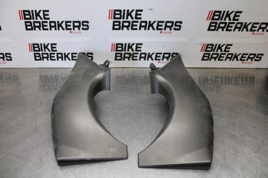 00-05 KAWASAKI NINJA ZX12R RIGHT LEFT INNER FAIRINGS COWLS PANELS BB892
