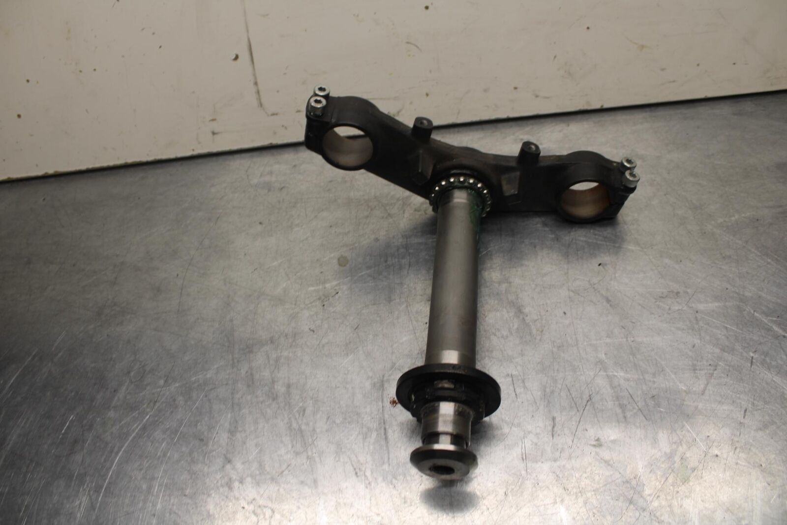 12-17 KAWASAKI ER-6N Z650 FRONT FORKS CLAMP LOWER TRIPLE TREE STEM BB607