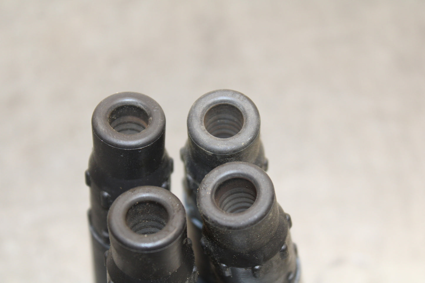 00-05 KAWASAKI NINJA ZX12R IGNITION COILS COIL SPARK PLUG CAPS BB121