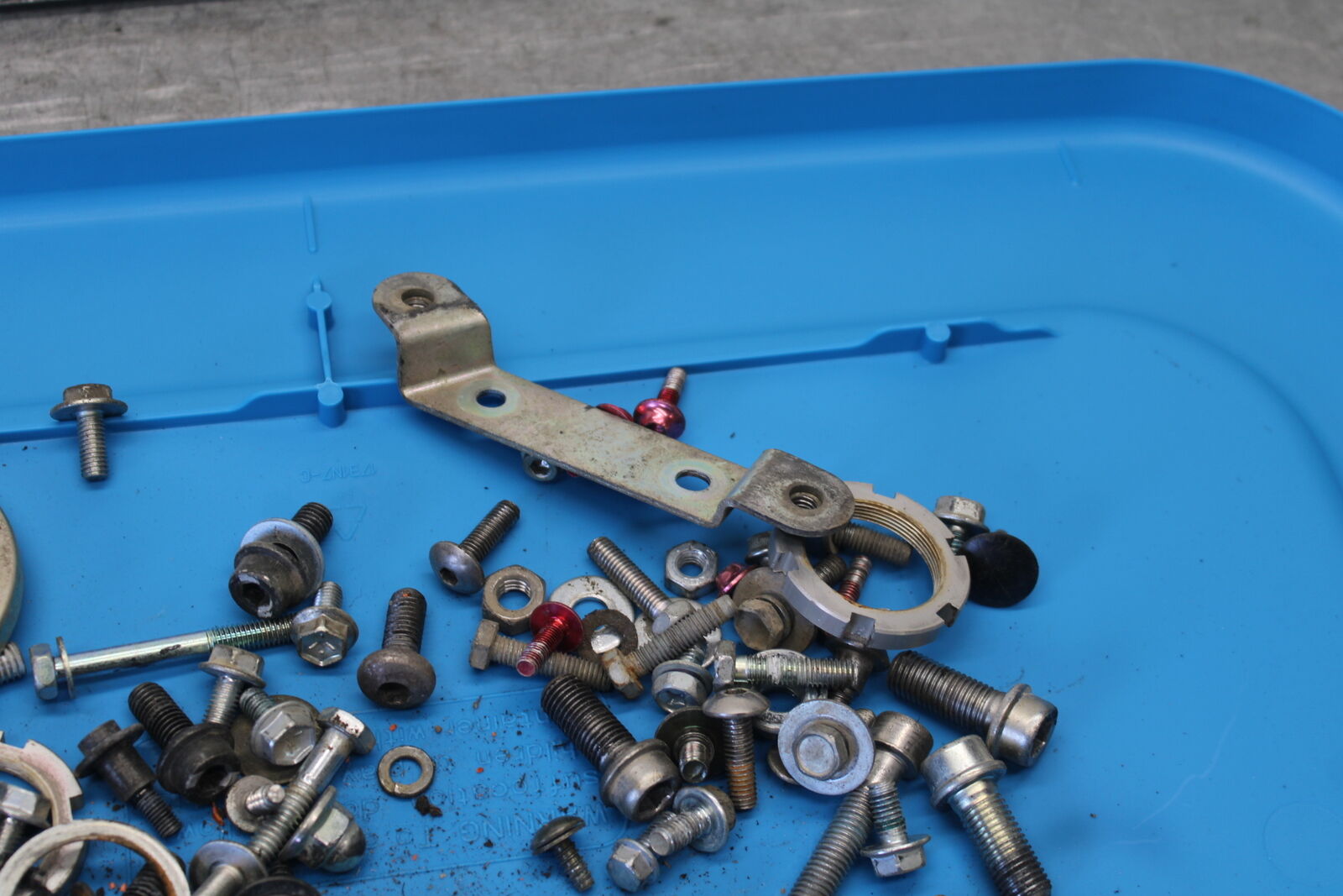 06-07 SUZUKI GSXR 600 ENGINE MOUNTING BOLTS HARDWARE MOTOR SCREWS BB694