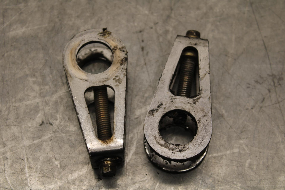 2000 Honda CBR600F4 SWINGARM CHAIN TENSIONER ADJUSTMENT BRACKETS  BB552