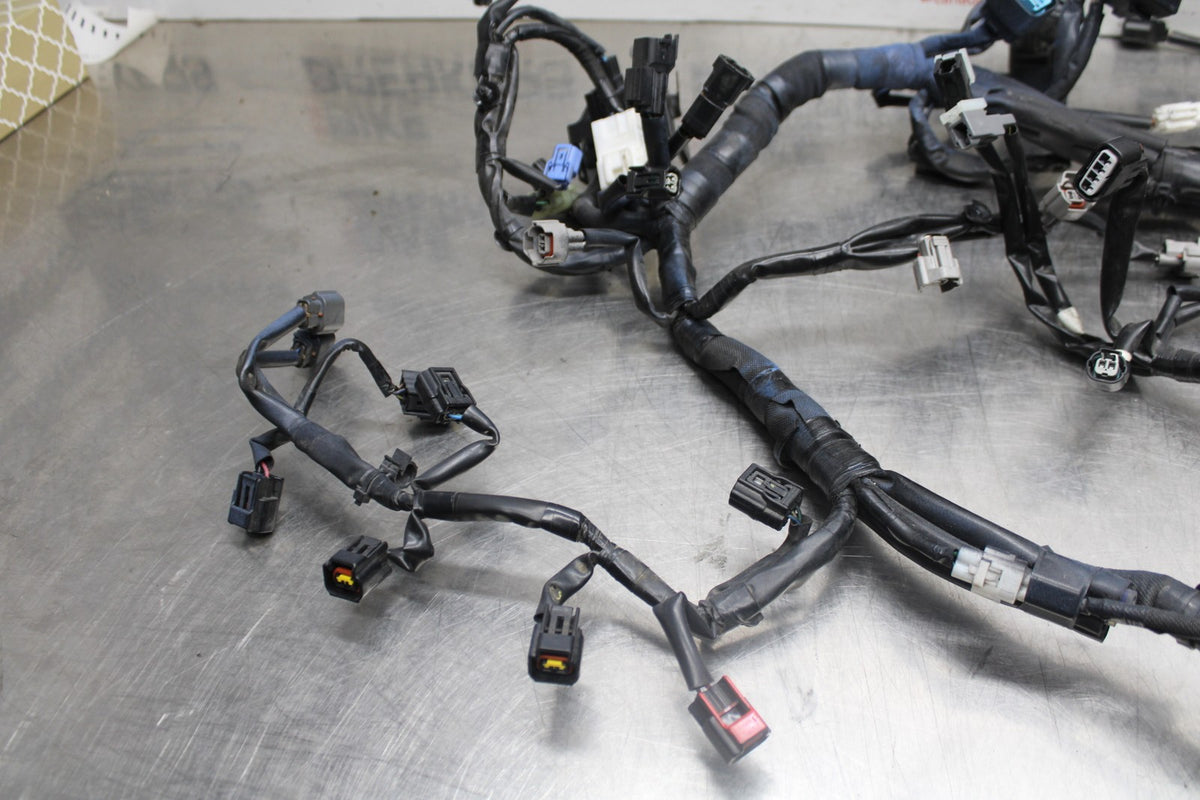 23 KAWASAKI Z900RS MAIN ENGINE WIRING HARNESS MOTOR WIRE LOOM BB935