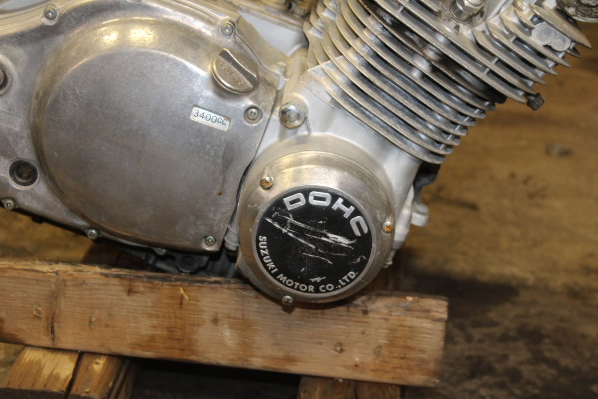 77 SUZUKI GS750 ENGINE MOTOR BB779