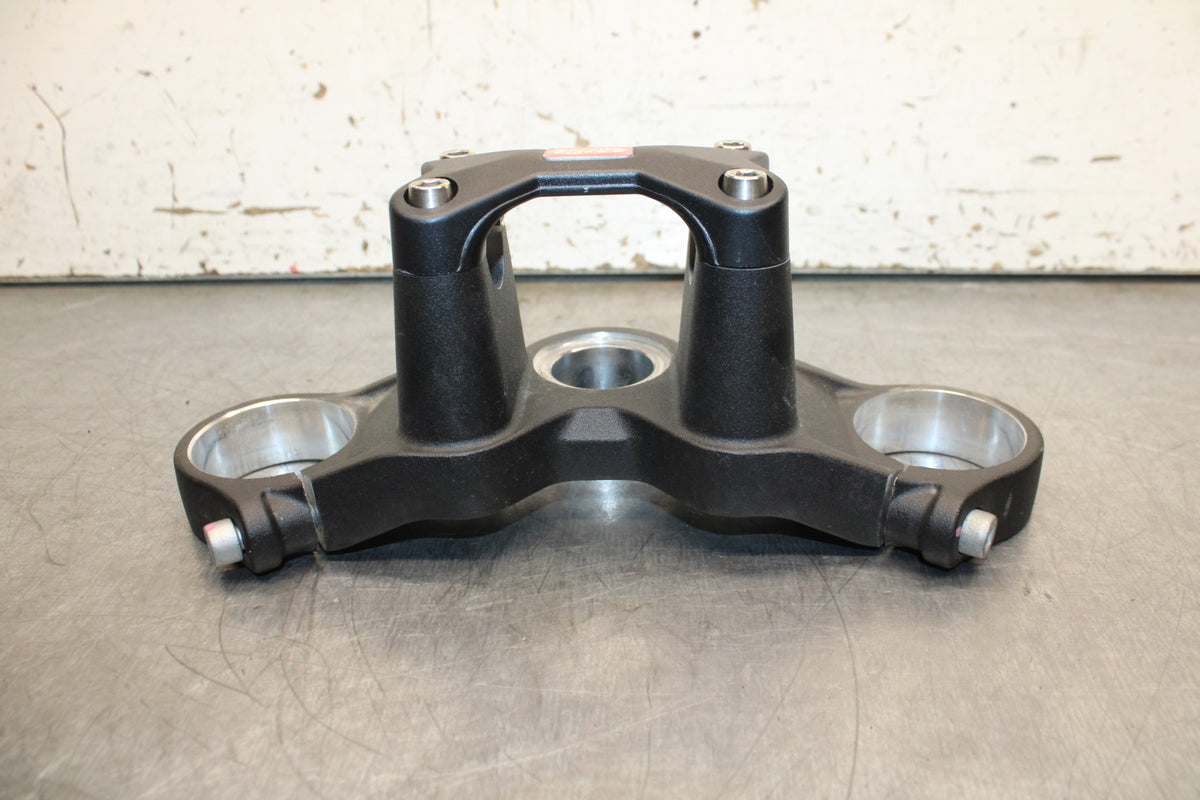 21-24 APRILIA TUONO 660 FACTORY FORKS UPPER TRIPLE TREE CLAMP BB733