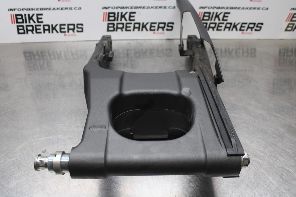 23-24 KAWASAKI NINJA ZX14R NEW!! REAR SWINGARM BACK SUSPENSION SWING ARM BB764