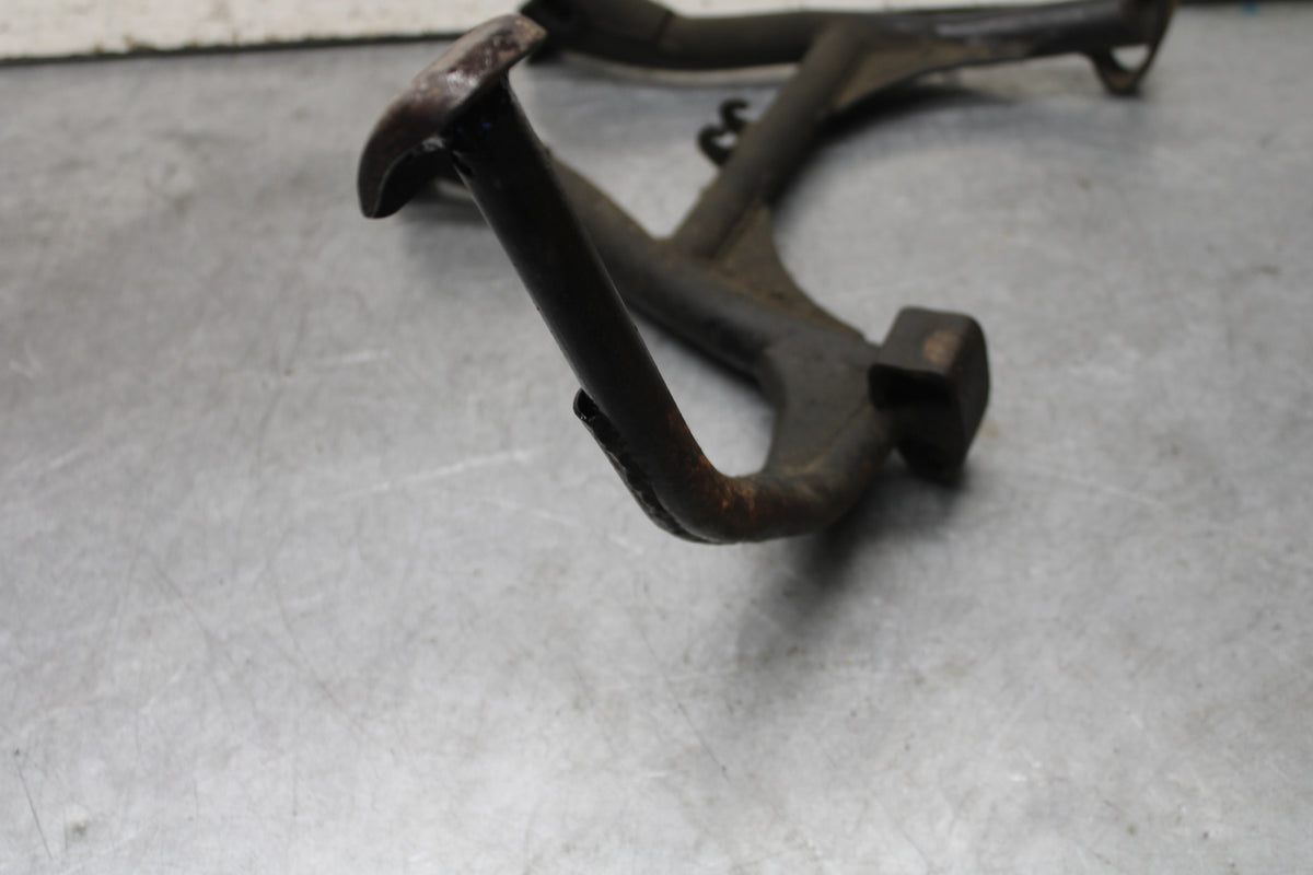 85-86 SUZUKI MADURA 1200 CENTER MAIN STAND  BB691