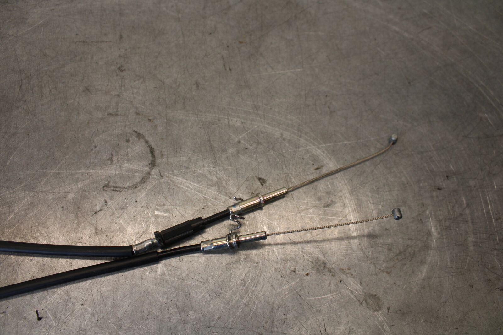 18-23 KAWASAKI NINJA 400 THROTTLE CABLES LINES  BB679