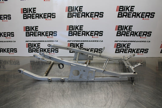 98-05 HONDA SUPER HAWK 1000 VTR1000F REAR SUBFRAME BACK SUB FRAME BB152