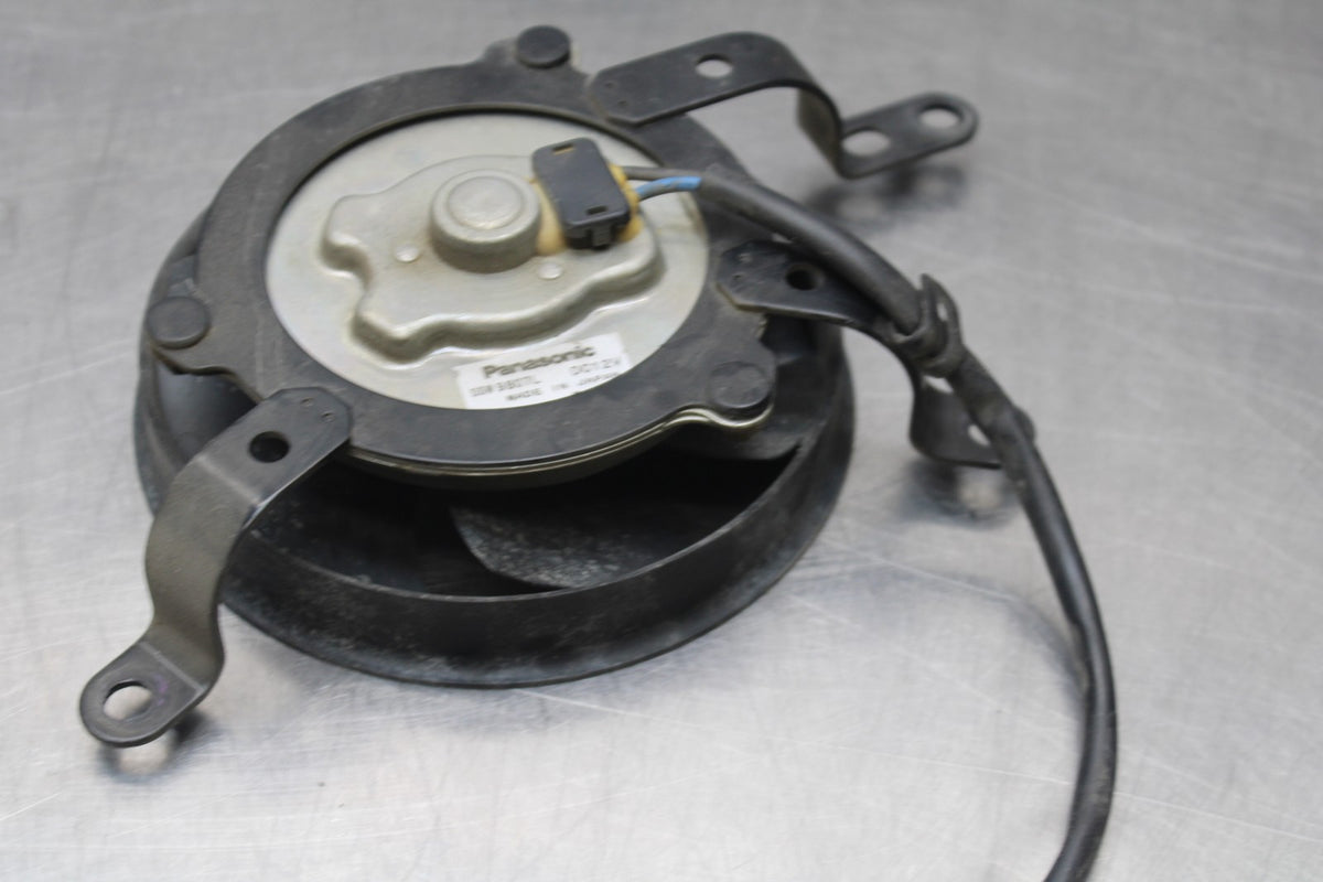 05 YAMAHA YZF R6 LEFT ENGINE RADIATOR COOLING FAN MOTOR BB858