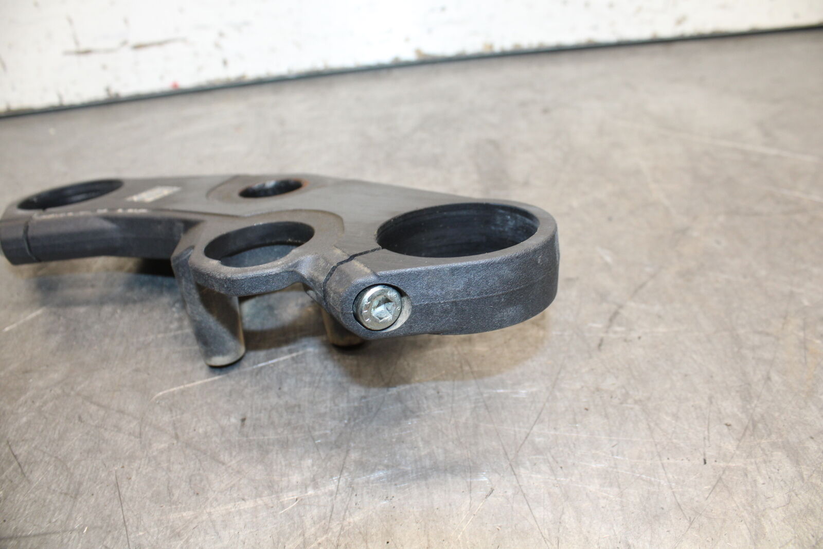 08-10 SUZUKI GSXR 600 FORKS UPPER TRIPLE TREE CLAMP  BB721