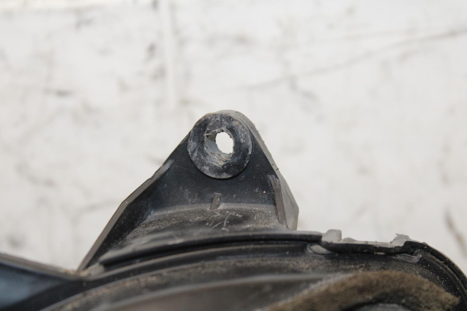 2000 Kawasaki Ninja ZX12R ZX1200A FRONT HEADLIGHT HEAD LIGHT LAMP 23007-1370 BB5