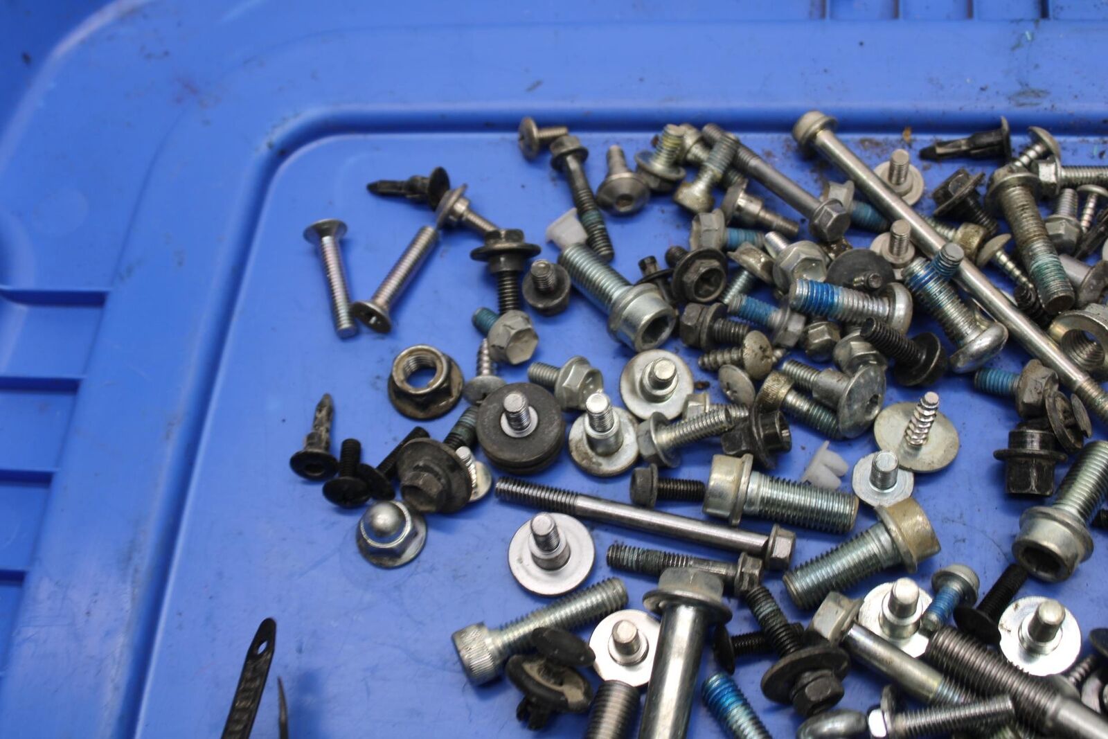 09-16 SUZUKI GSXR1000 MISCELLANEOUS MOUNTING BOLTS HARDWARE SCREWS BB642