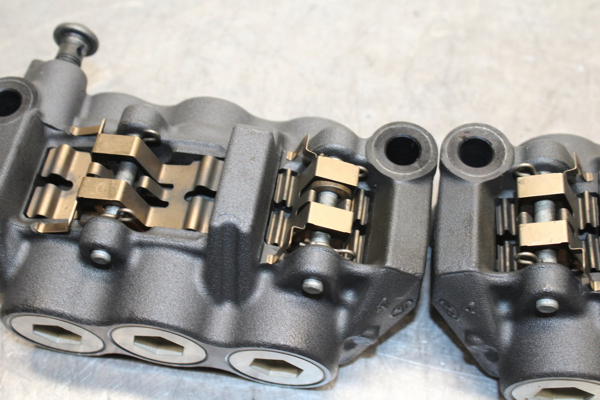 09-14 YAMAHA YZF R1 RIGHT LEFT FRONT BRAKE CALIPER SET PAIR CALIPERS BB119