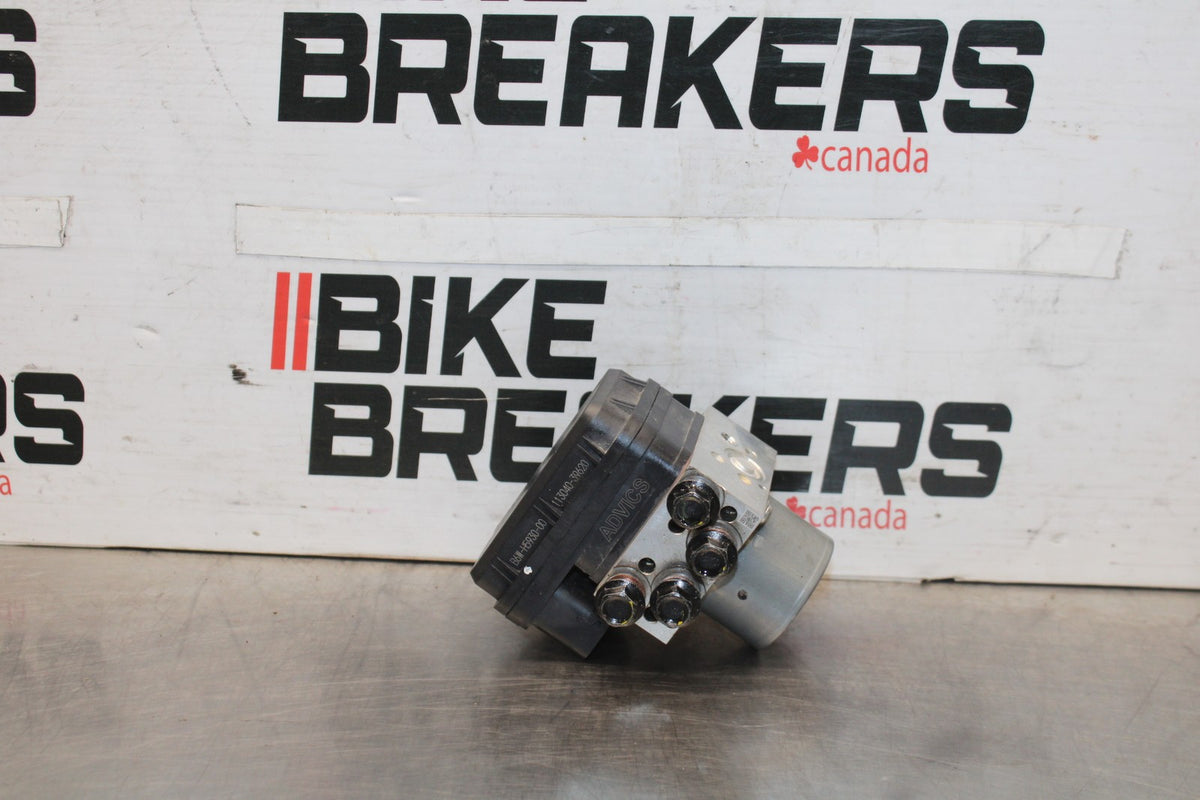 19-24 YAMAHA R3 ABS PUMP UNIT MODULE BB942