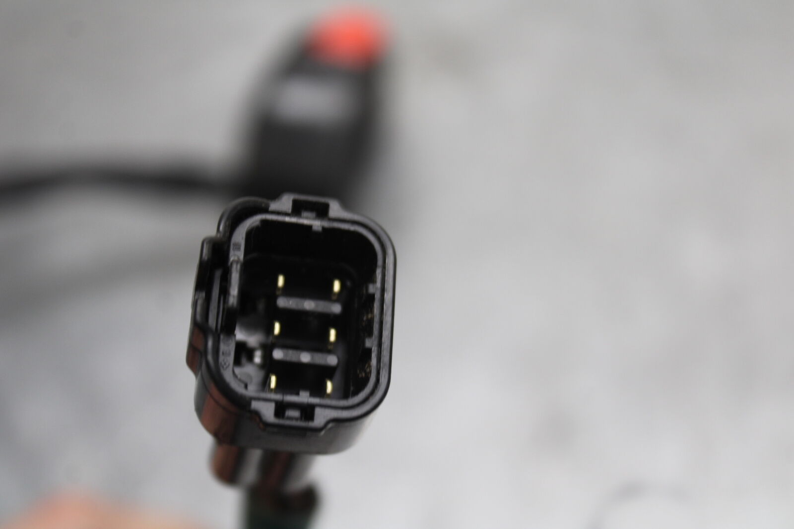 13-18 KAWASAKI NINJA ZX6R RIGHT CLIP ON HANDLE KILL OFF START SWITCH BB666