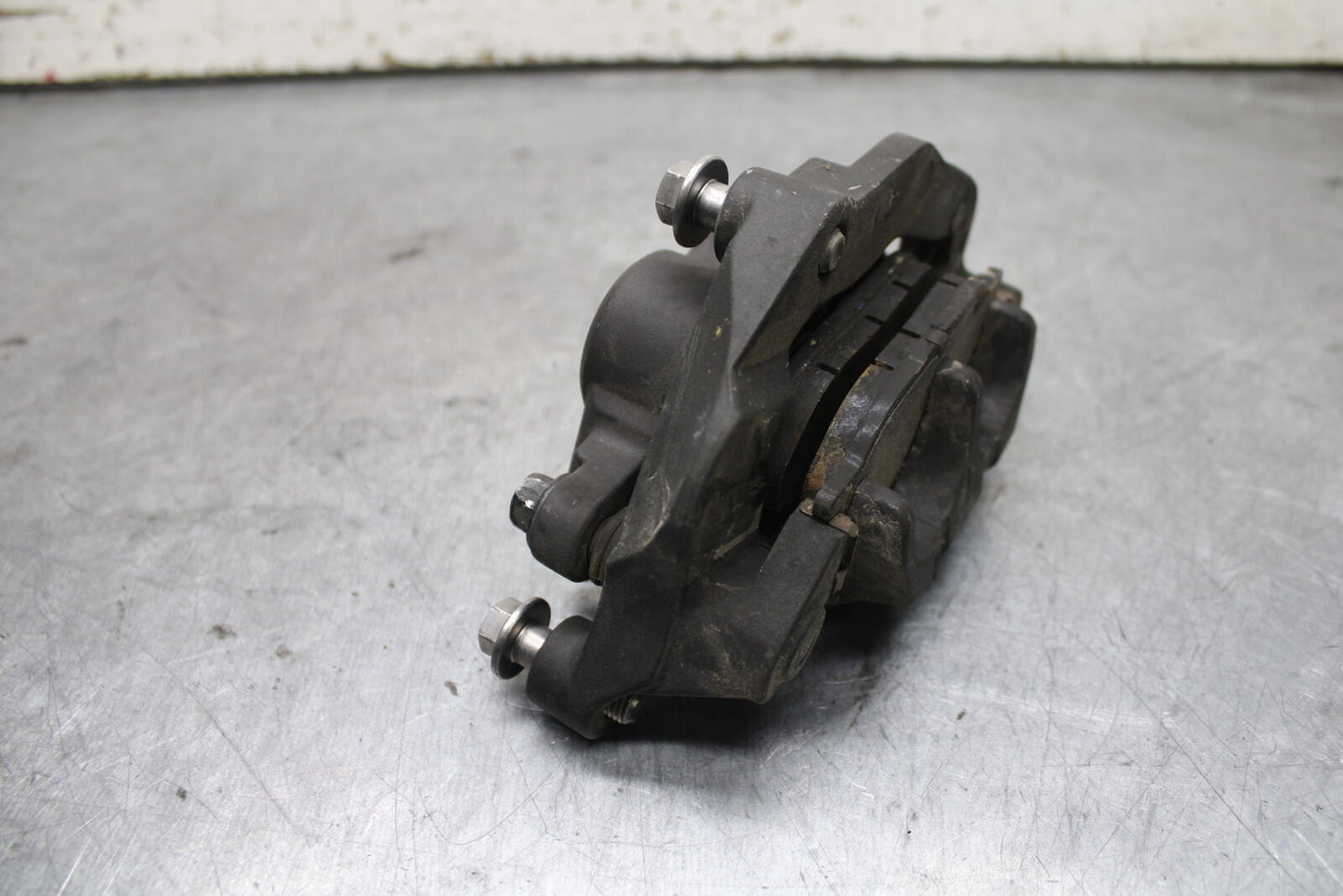 17-24 YAMAHA BOLT XVS950 LEFT FRONT BRAKE CALIPER BB729